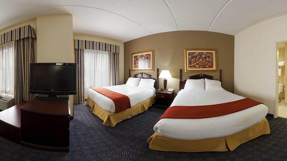 Holiday Inn Express Hotel & Suites Lawrenceville By Ihg Buitenkant foto
