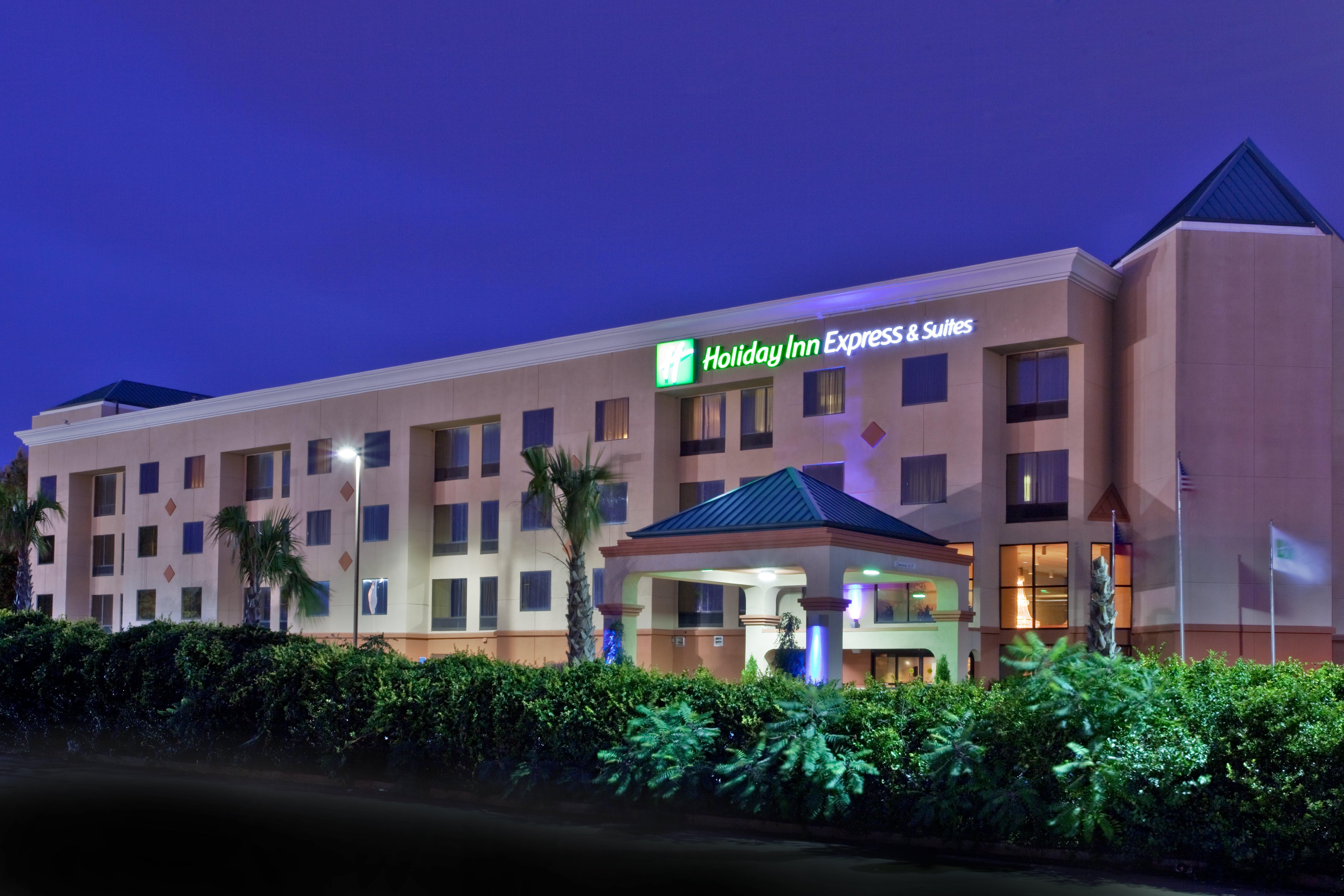 Holiday Inn Express Hotel & Suites Lawrenceville By Ihg Buitenkant foto