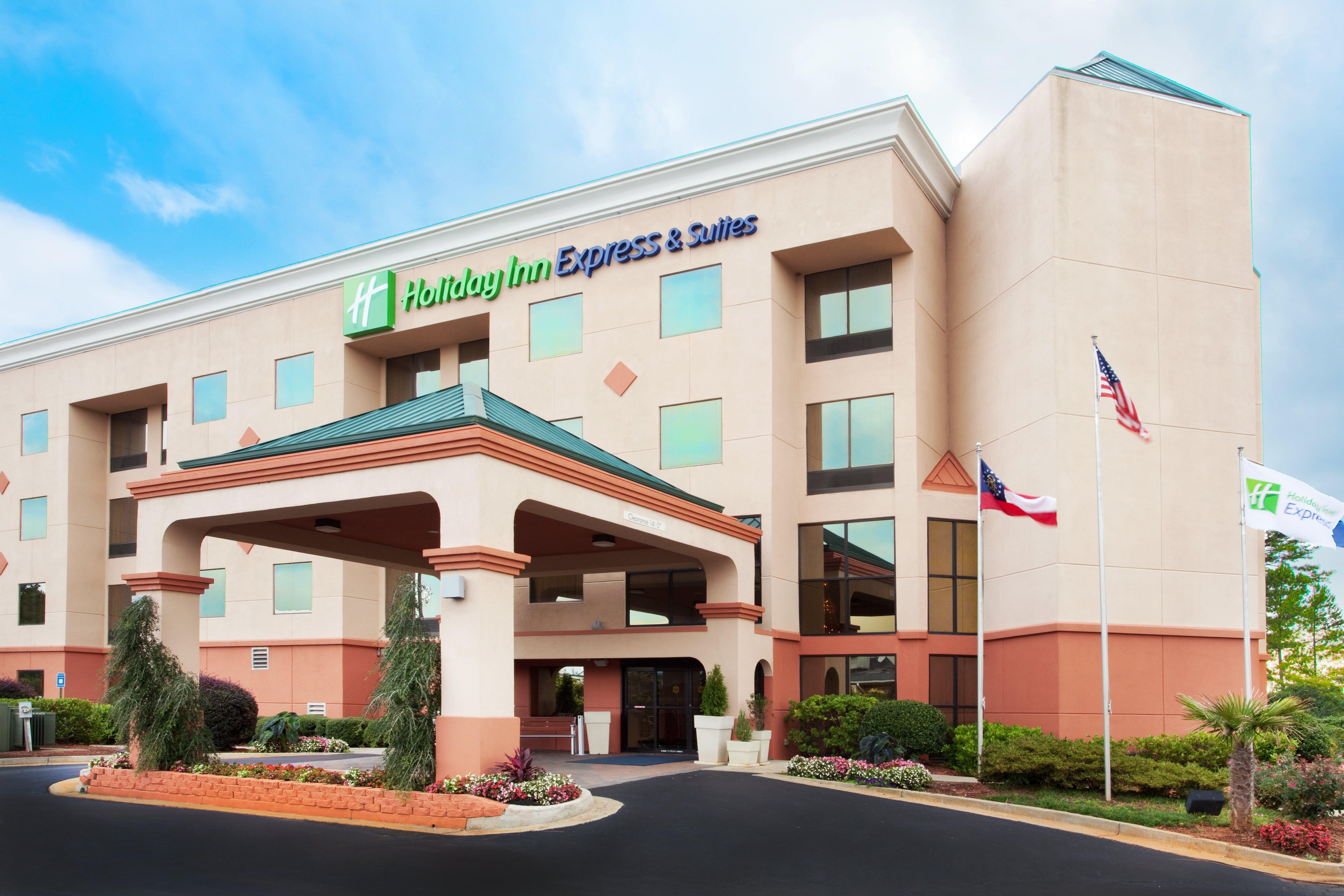 Holiday Inn Express Hotel & Suites Lawrenceville By Ihg Buitenkant foto
