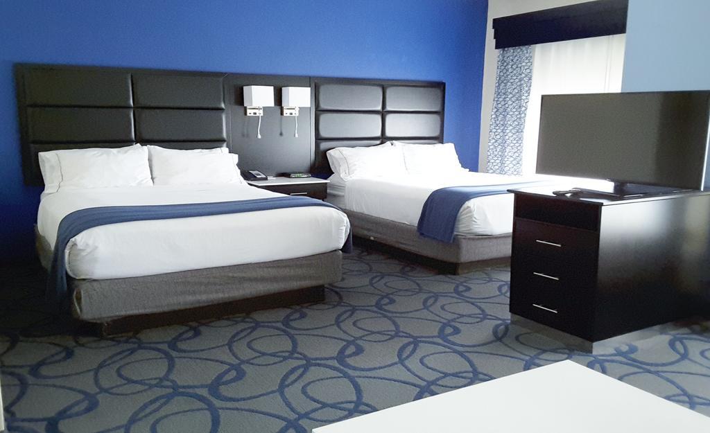 Holiday Inn Express Hotel & Suites Lawrenceville By Ihg Buitenkant foto